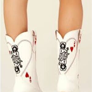 Dingo White Cowboy Boots Queen of Hearts